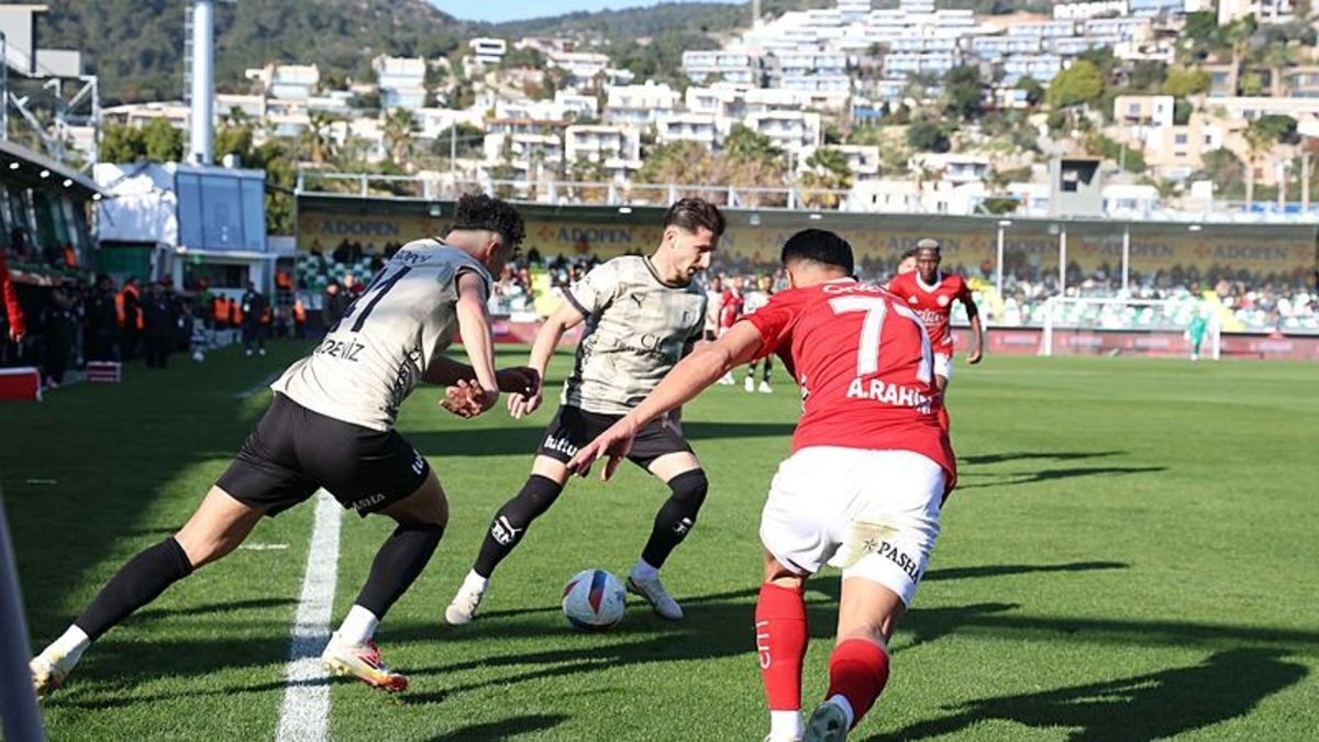Sipay Bodrum FK 3-1 Onvo Antalyaspor | MAÇ SONUCU – ÖZET (Ziraat Türkiye Kupası) Sipay Bodrum FK 3-1 Onvo Antalyaspor | MAÇ SONUCU – ÖZET (Ziraat Türkiye Kupası)