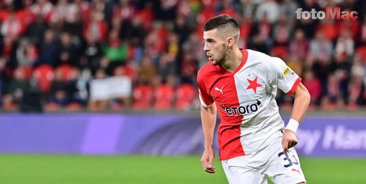 TRANSFER HABERİ: Fenerbahçe David Jurasek ve Matias Vina için harekete geçti