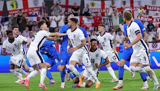 İngiltere 0-0 Slovenya (MAÇ SONUCU - ÖZET) İngilizler son 16'da!