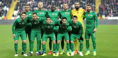 Akhisarspor'un iki farklı yüzü