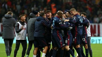 Efsaneler o kupayı bekliyor