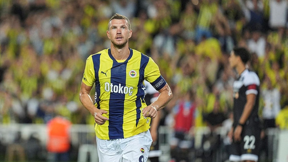 FENERBAHÇE HABERİ: Edin Dzeko'dan En-Nesyri sözleri!