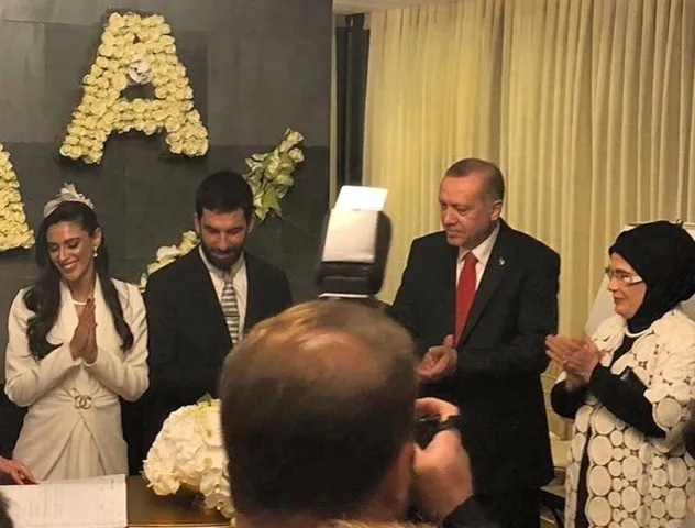Arda Turan'dan ömürlük imza - 1