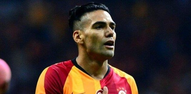Yeni villası göz kamaştırdı