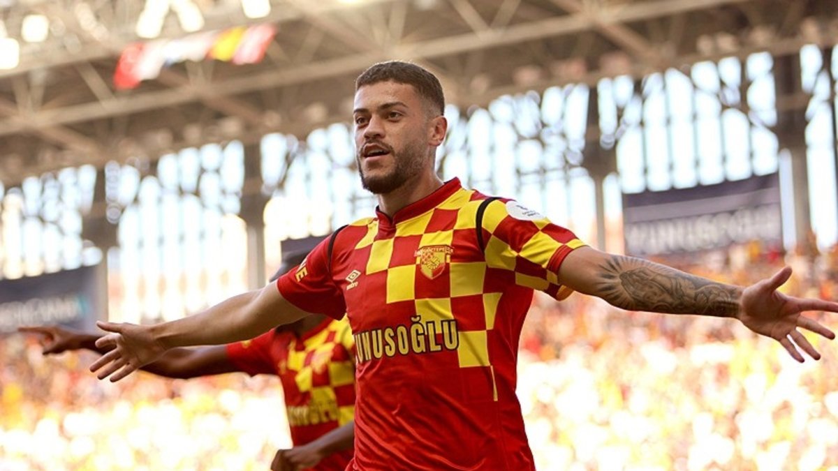 Göztepe'de Romulo Avrupa'nın gözdesi oldu Göztepe'de Romulo Avrupa'nın gözdesi oldu