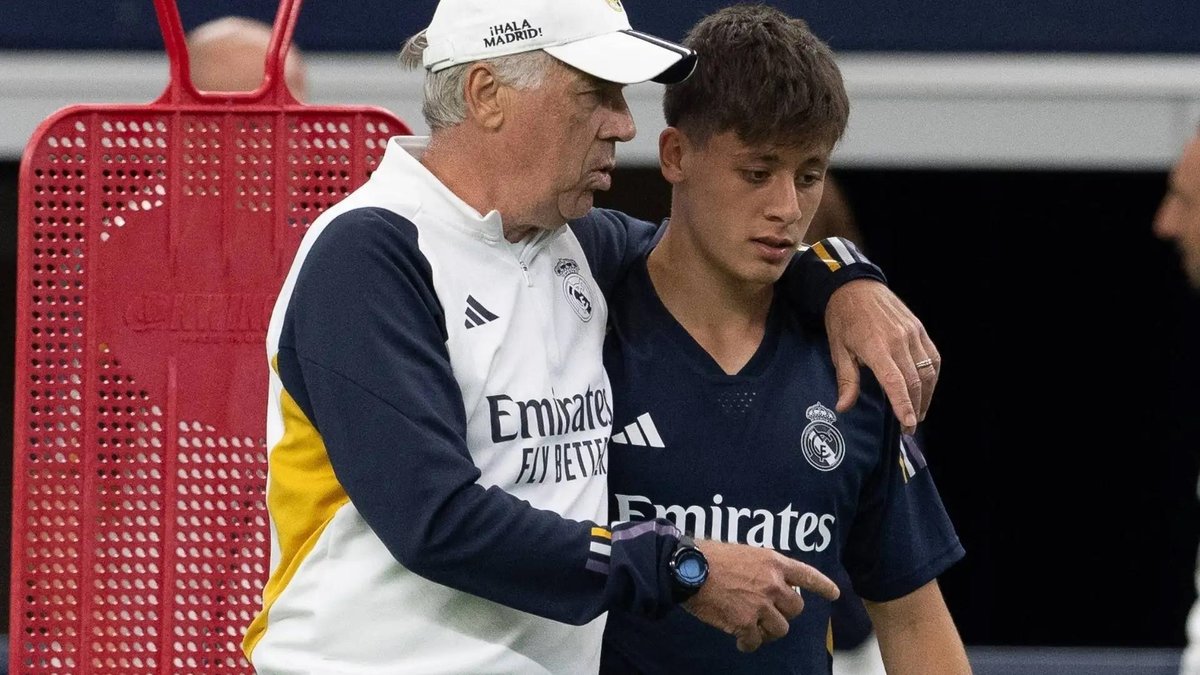 Carlo Ancelotti'den flaş Arda Güler açıklaması: Takımda kalacak! Carlo Ancelotti'den flaş Arda Güler açıklaması: Takımda kalacak!
