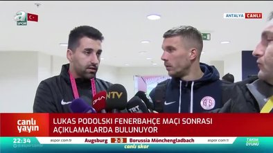 Lukas Podolski: Galatasaray şampiyon olsun isterim