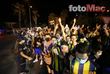 Son dakika Fenerbahçe haberi: Fenerbahçe’ye Adana’da coşkulu karşılama!