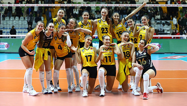 VakıfBank 3’te 3 peşinde