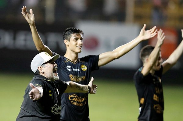 Maradona'nın sevinci