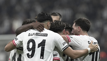 Kartal kanatlandı