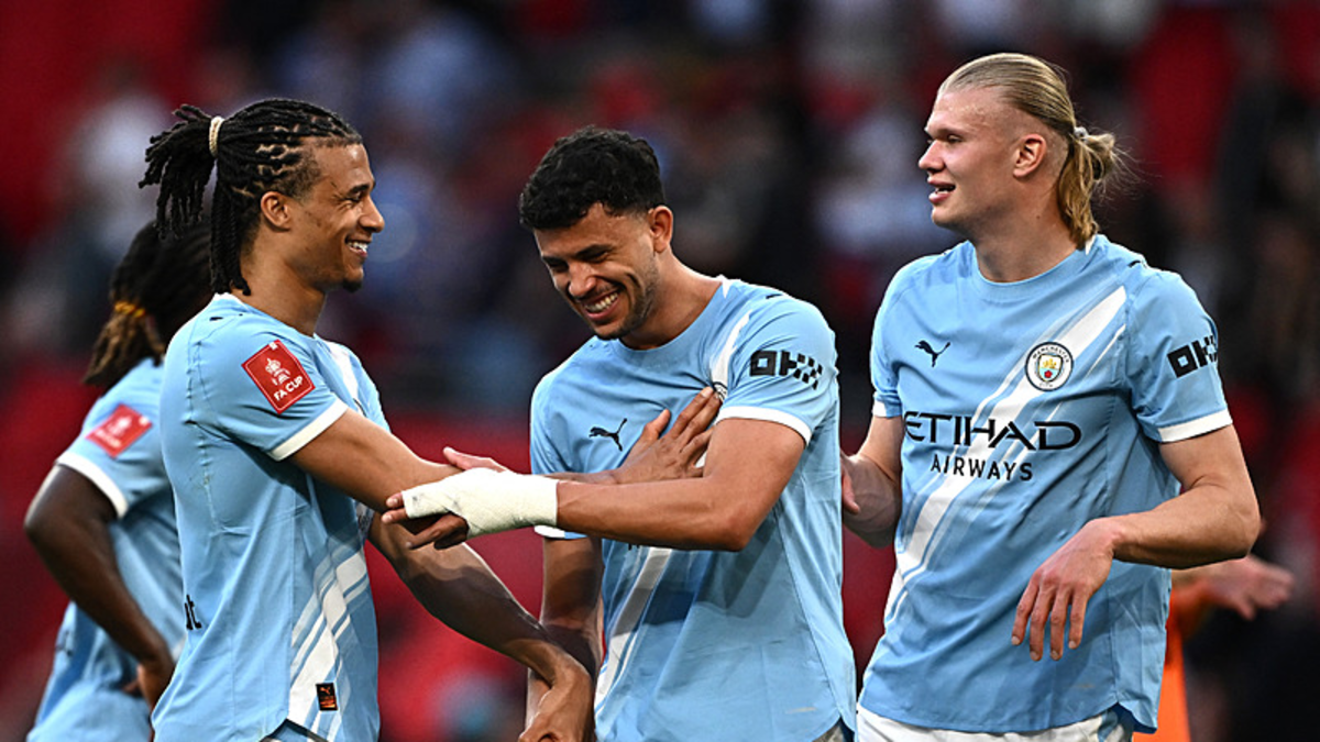 FA Cup'ta ilk finalist Manchester City!