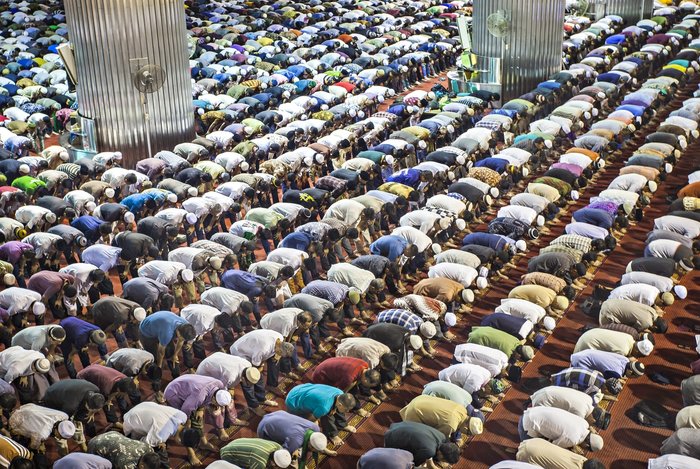 bayram-namazi-nasil-kilinir-adim-adim-bayram-namazi-kilinisi-diyanet-farz-mi-1773916287069.jpg Bayram namazı kılınışı