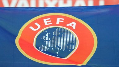 UEFA'dan organizasyonlarında 5 oyuncu değişikliği geçerli olacak