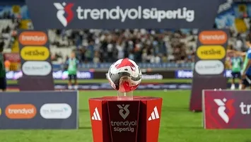 Beşiktaş derbisi 5 Eylül'de Kadıköy'de
