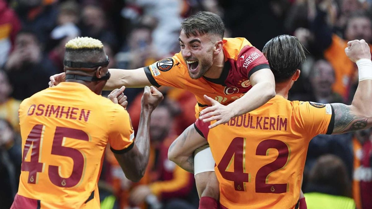 Yunus Akgün'e büyük onur! UEFA Avrupa Ligi'nde sezonun golü seçildi Yunus Akgün'e büyük onur! UEFA Avrupa Ligi'nde sezonun golü seçildi