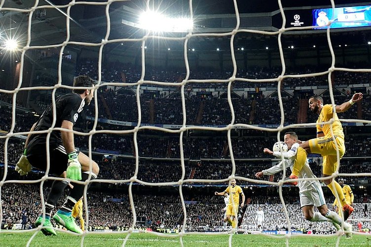 Real Madrid - Juventus manşeti: Yüzyılın soygunu!