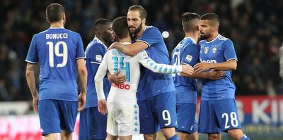 Juventus ile Napoli yenişemedi