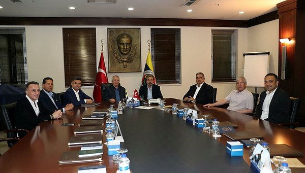 F.Bahçe'yi karıştıran yemek!