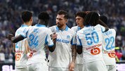 8 gollü maçta Marsilya liderliği aldı!