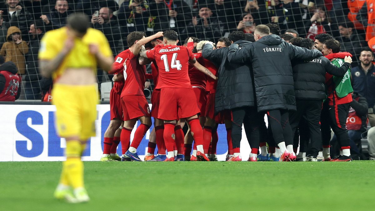 A Milli Takım, Romanya'yı Geçerek Finale Ulaşmayı Başardı mı?