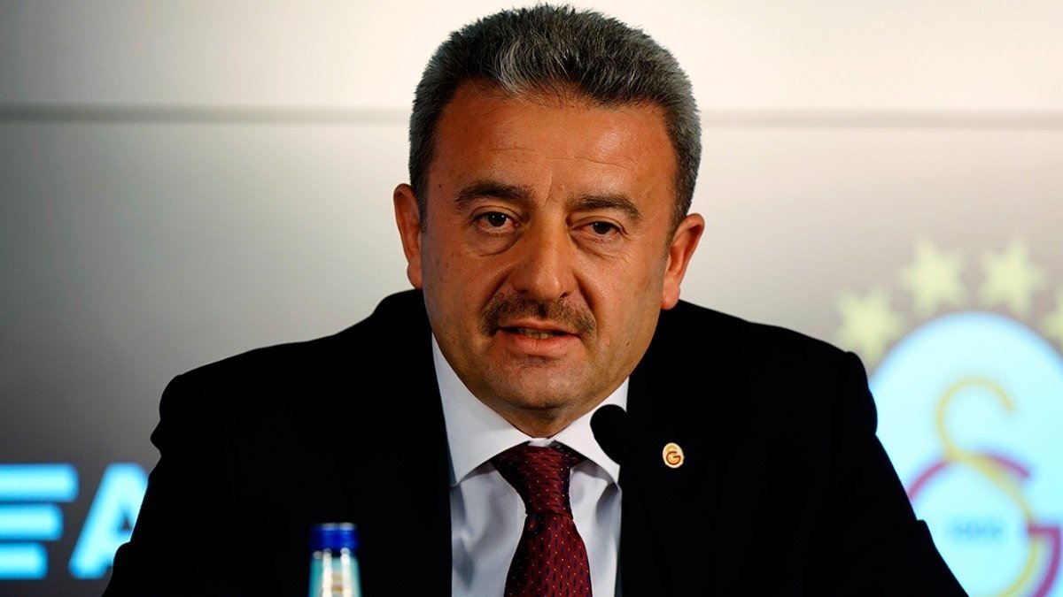 İbrahim Hatipoğlu’ndan şampiyonluk mesajı: “Bu gurur tüm Galatasaray'ın!” İbrahim Hatipoğlu’ndan şampiyonluk mesajı: “Bu gurur tüm Galatasaray'ın!”