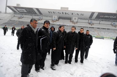 Beşiktaş-İBB maçına kar engeli
