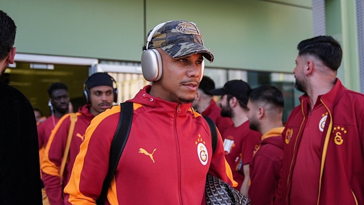 Ismail Jakobs: İkinci yarı futbol oynamayı bıraktık