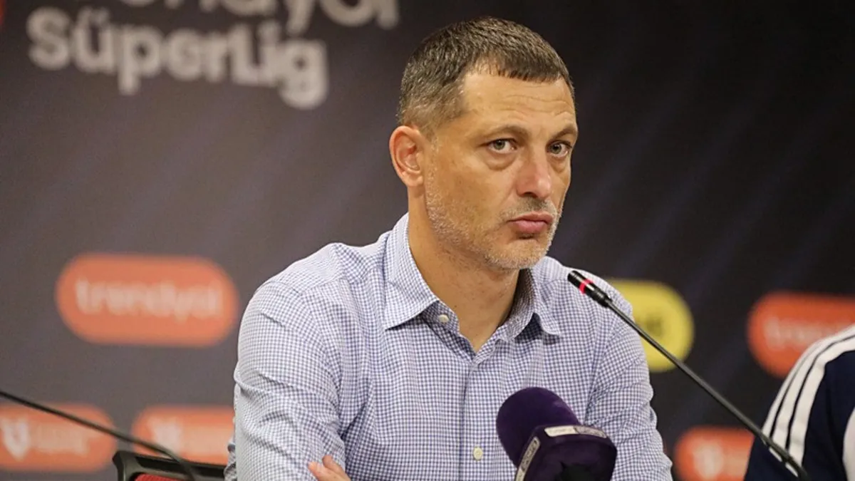 Mirel Radoi ile yollar ayrıldı