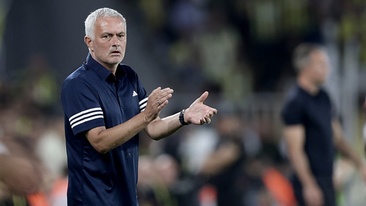Fenerbahçe'den transferde ters köşe! Kerem Aktürkoğlu derken... Fenerbahçe'den transferde ters köşe! Kerem Aktürkoğlu derken...