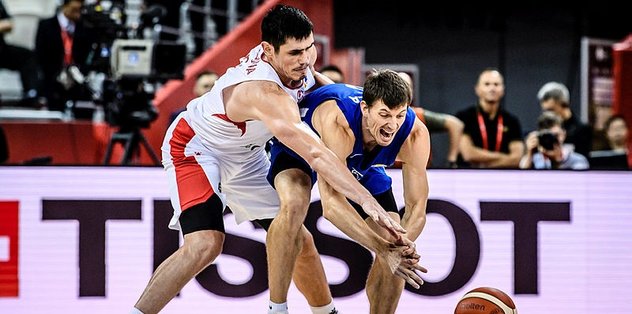 Ersan İlyasova Karadağ maçında yok