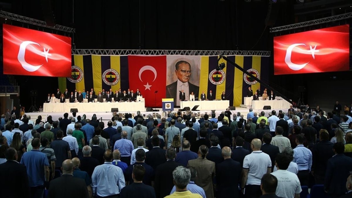 Fenerbahçe’de seçim baskısı! İşte imza kampanyasında son durum Fenerbahçe’de seçim baskısı! İşte imza kampanyasında son durum