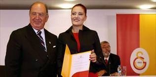 Başkan yardımcısı Candan Erçetin