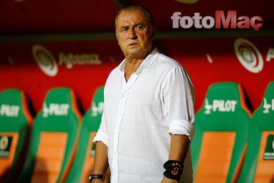 Galatasaray’a transfer müjdesi MANU’dan geldi! Resmi teklif...