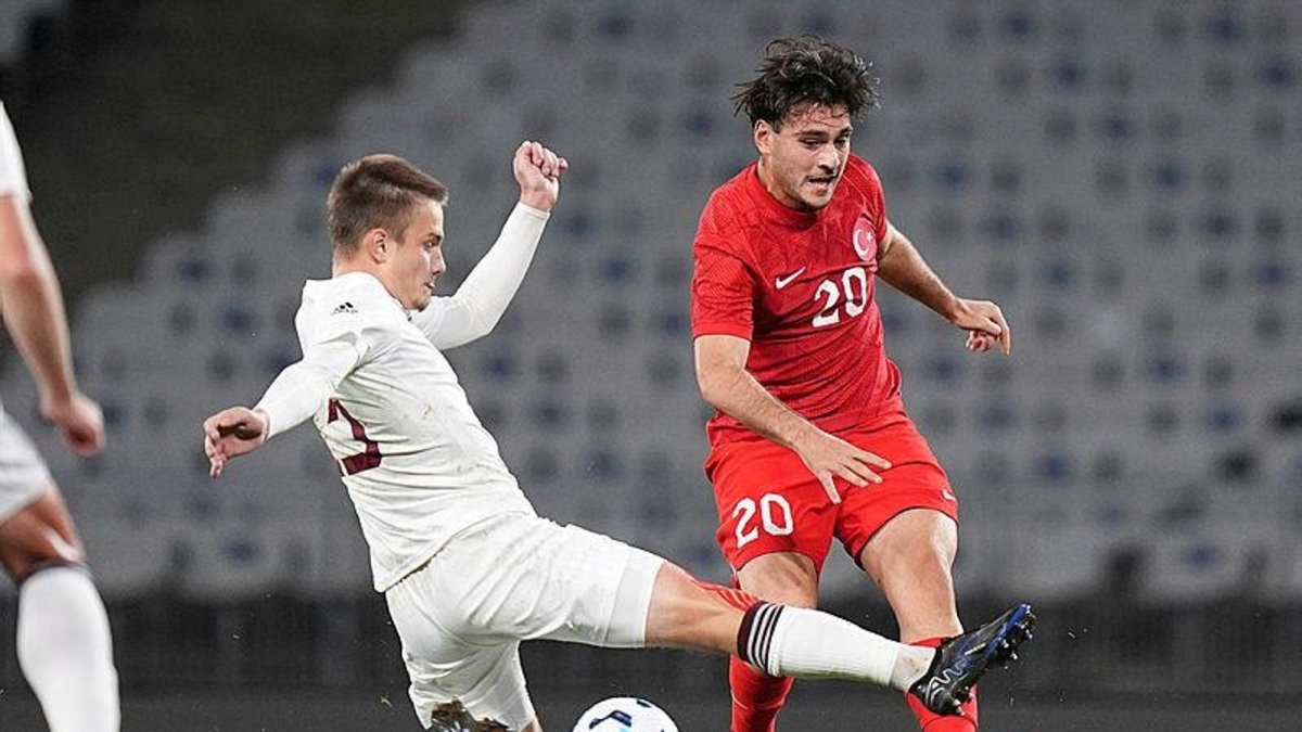 UEFA'dan Aral Şimşir için disiplin soruşturması!