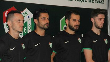 Bursaspor yeni oyuncularını tanıttı