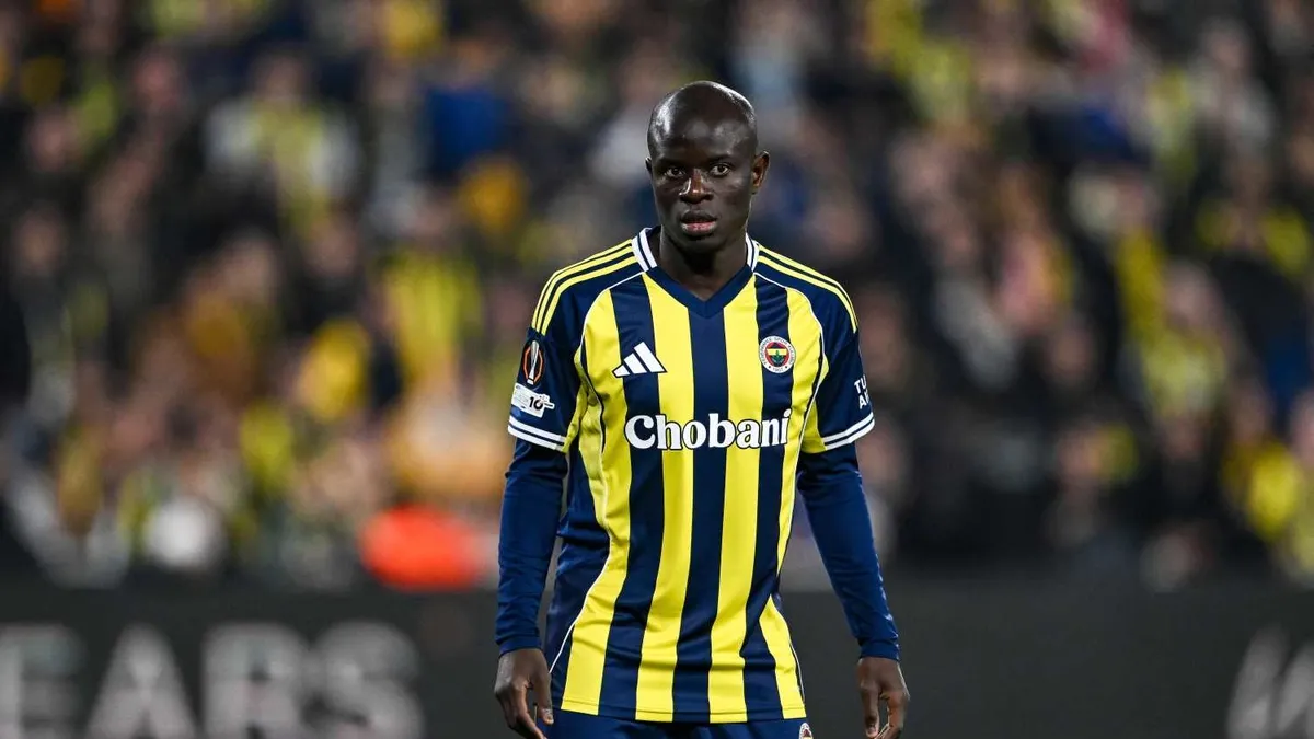 N'Golo Kante'ye sürpriz talip! Fenerbahçe'nin transfer kararı...