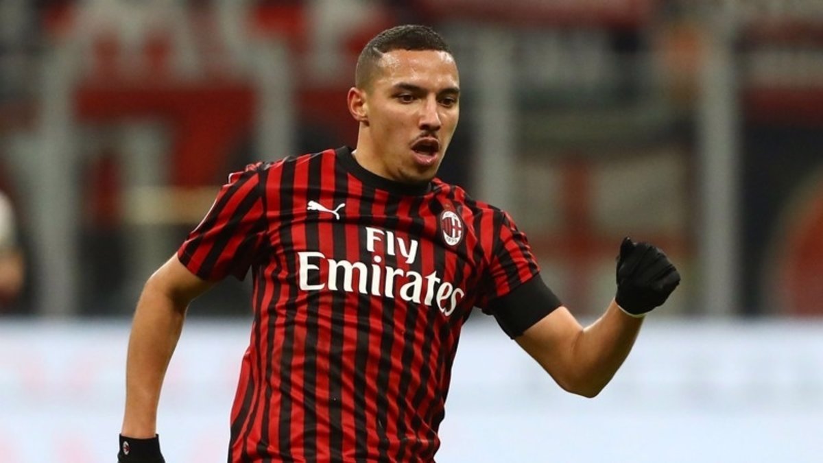 Trabzonspor’da Bennacer heyecanı! Cezayirli yıldız transfere yeşil ışık yaktı Trabzonspor’da Bennacer heyecanı! Cezayirli yıldız transfere yeşil ışık yaktı