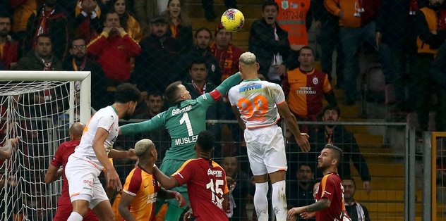 İşte Galatasaray-Aytemiz Alanyaspor maçından kareler