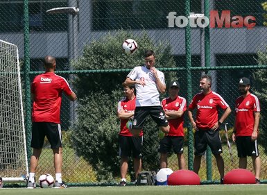 Beşiktaş Teknik Direktörü Abdullah Avcı’dan 10 transfer birden