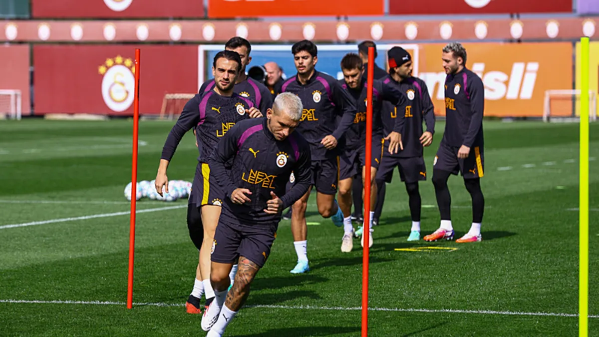 Galatasaray'ın Lille maçı kafilesi açıklandı!