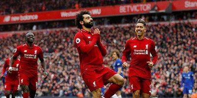 Liverpool da Manchester City de yarıştan kopmuyor