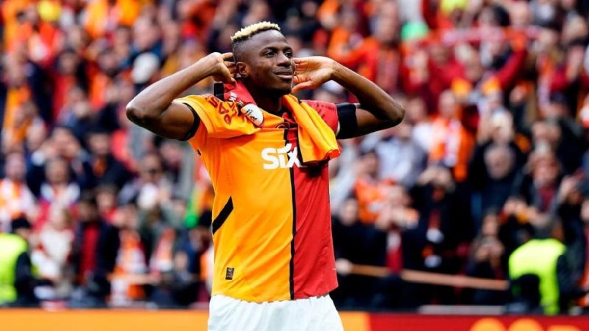 Galatasaray'dan Osimhen için yeni formül! Transfer böyle bitirilecek Galatasaray'dan Osimhen için yeni formül! Transfer böyle bitirilecek