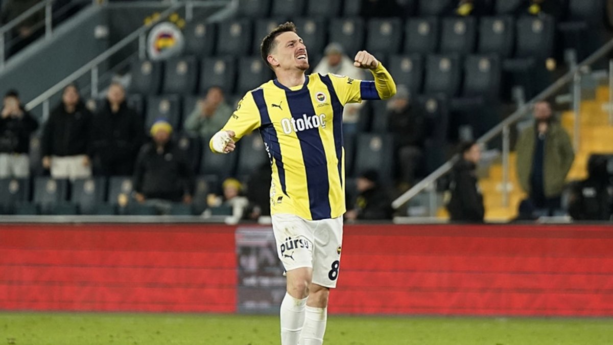 Fenerbahçe'de flaş Mert Hakan Yandaş gelişmesi! İşte son durumu Fenerbahçe'de flaş Mert Hakan Yandaş gelişmesi! İşte son durumu