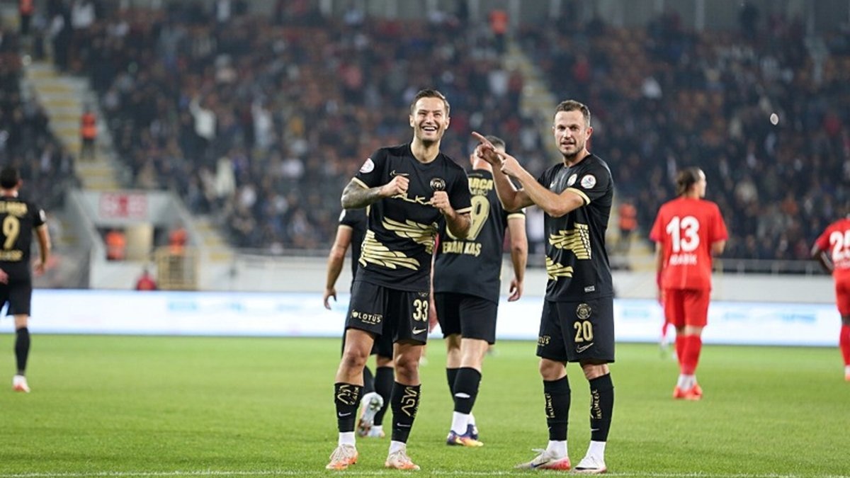 Çorum FK 3-1 Manisa FK (MAÇ SONUCU-ÖZET)