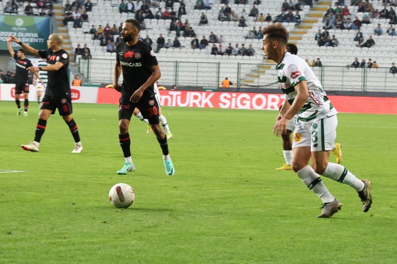 konyaspor-fatih-karagumruk-maci-saat-kacta-hangi-kanalda-1775977223348.jpg