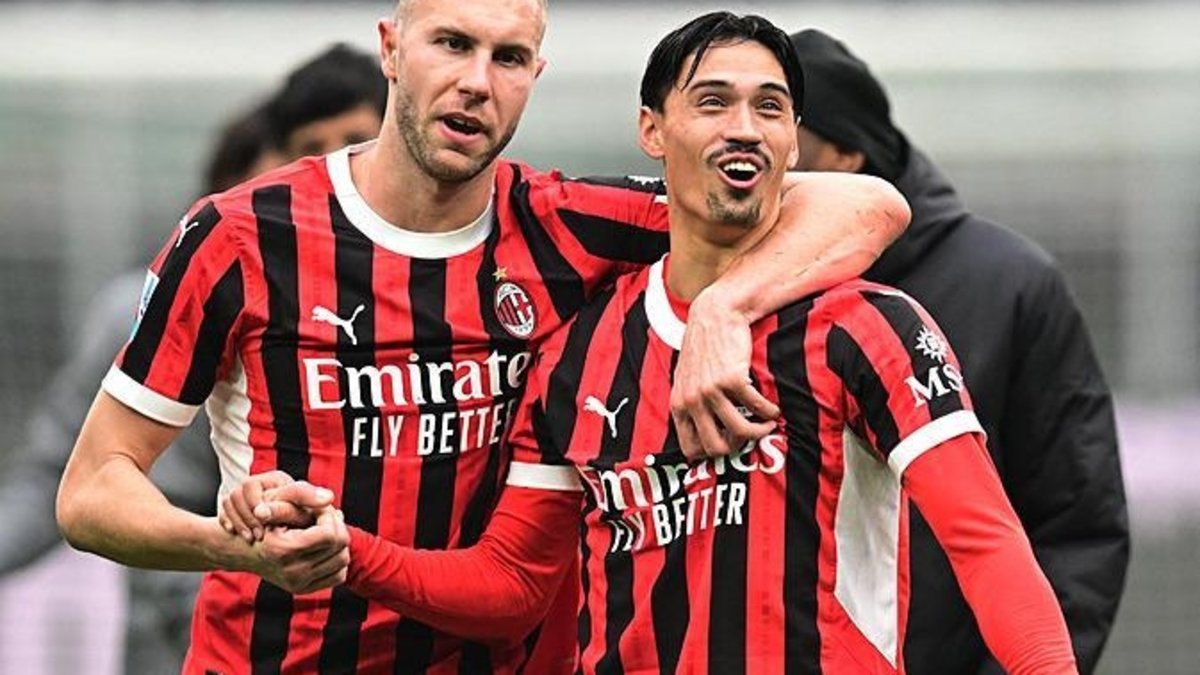 Galatasaray Milan ile anlaştı! İşte Pavlovic transferinin detaylar... Galatasaray Milan ile anlaştı! İşte Pavlovic transferinin detaylar...