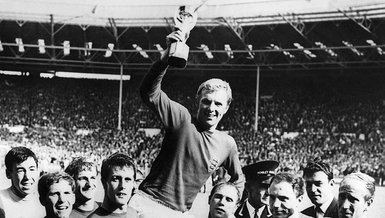 SON DAKİKA SPOR HABERİ - Eski İngiliz futbolcu Roger Hunt 83 yaşında yaşamını yitirdi