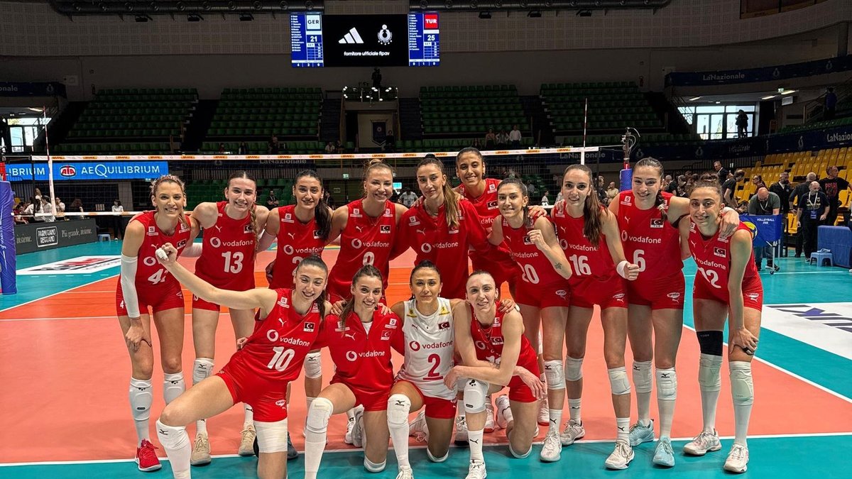 Türkiye 3-1 Almanya (MAÇ SONUCU ÖZET) Türkiye 3-1 Almanya (MAÇ SONUCU ÖZET)