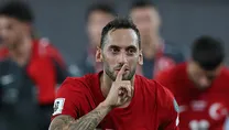 Hakan gemileri yaktı